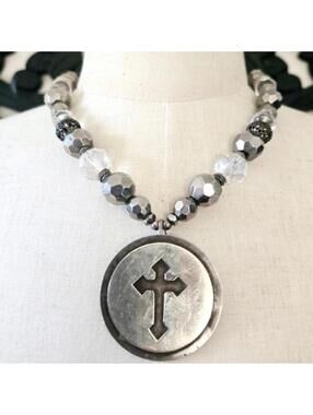 TMD Silver Tone Beaded Pendant Cross Necklace